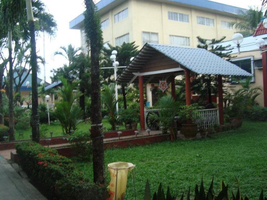 Gems Hotel And Conference Center Antipolo Kültér fotó